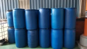 Used 200L Blue drum with white screw cap (4) Others