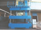 400 Ton Hydraulic Four Column Press. Table Size : 2000mm x 3000mm HYDRAULIC PRESS MACHINE