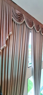 DE CURTAIN