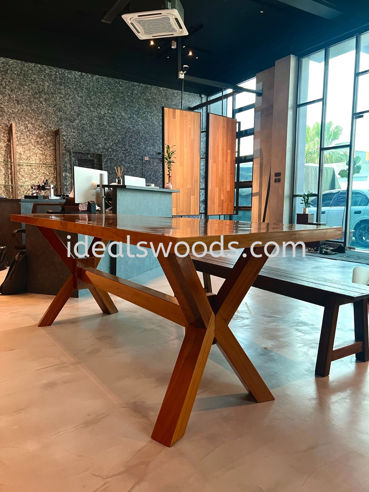 Ash Wood Table 