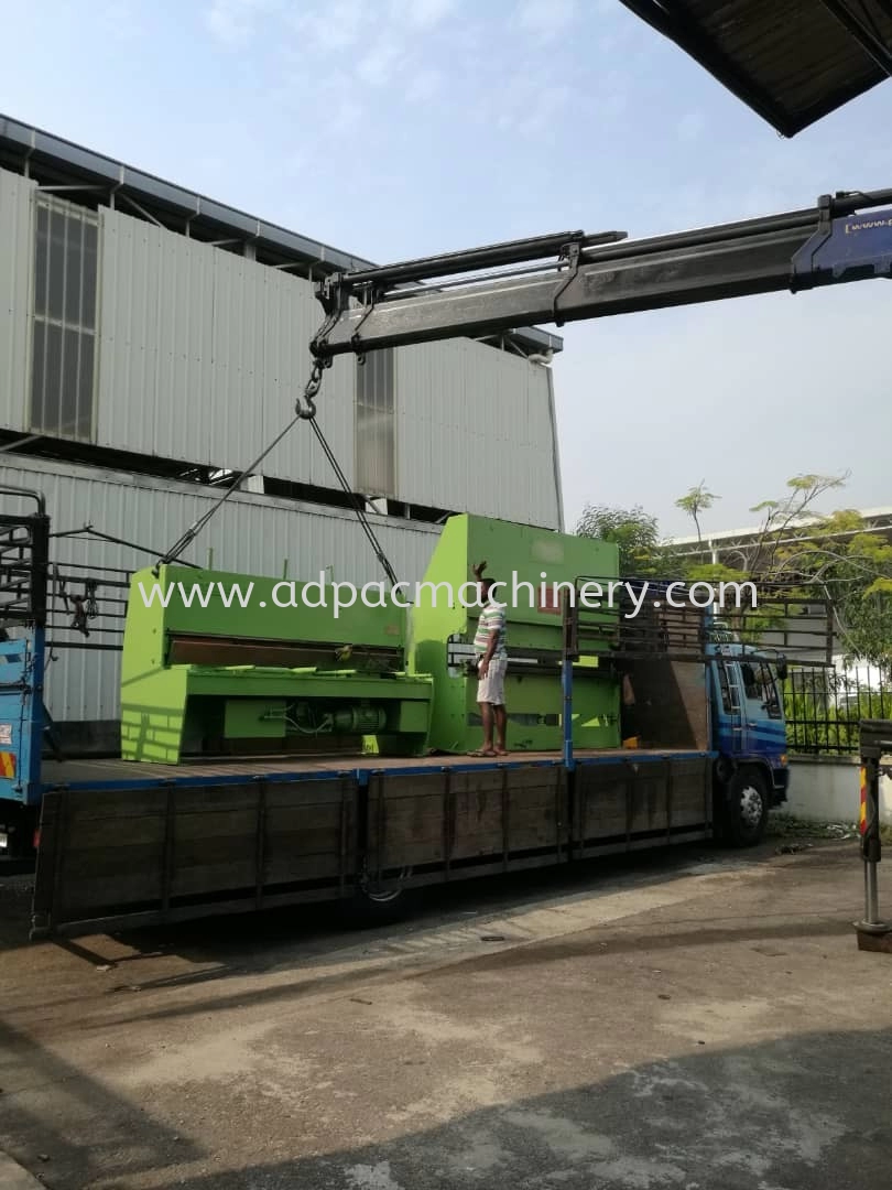 Delivery of Used Shearing Machine to Puchong Warehouse