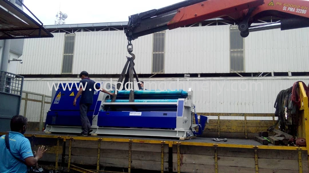 Delivery of New Hydraulic Plate Rolling Machine