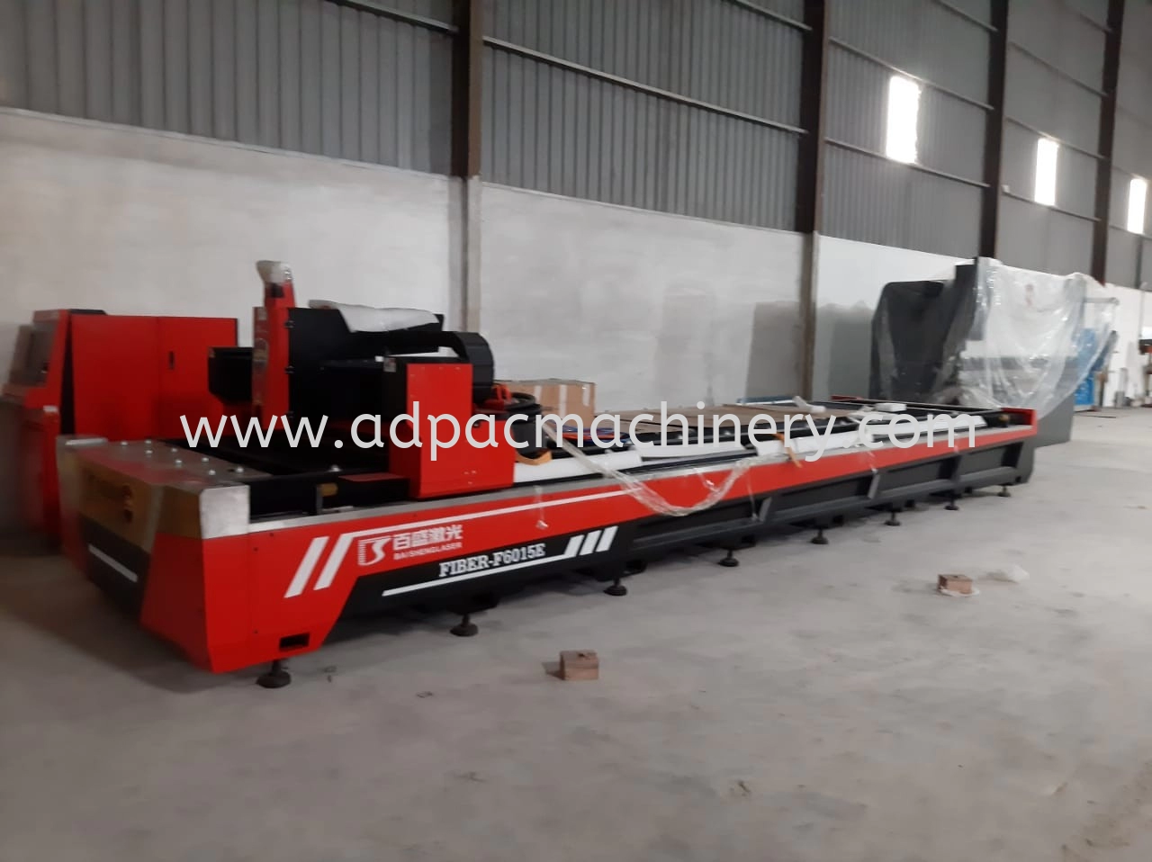Delivery of New Fiber Laser Cutting Machine & APM Bending Machine