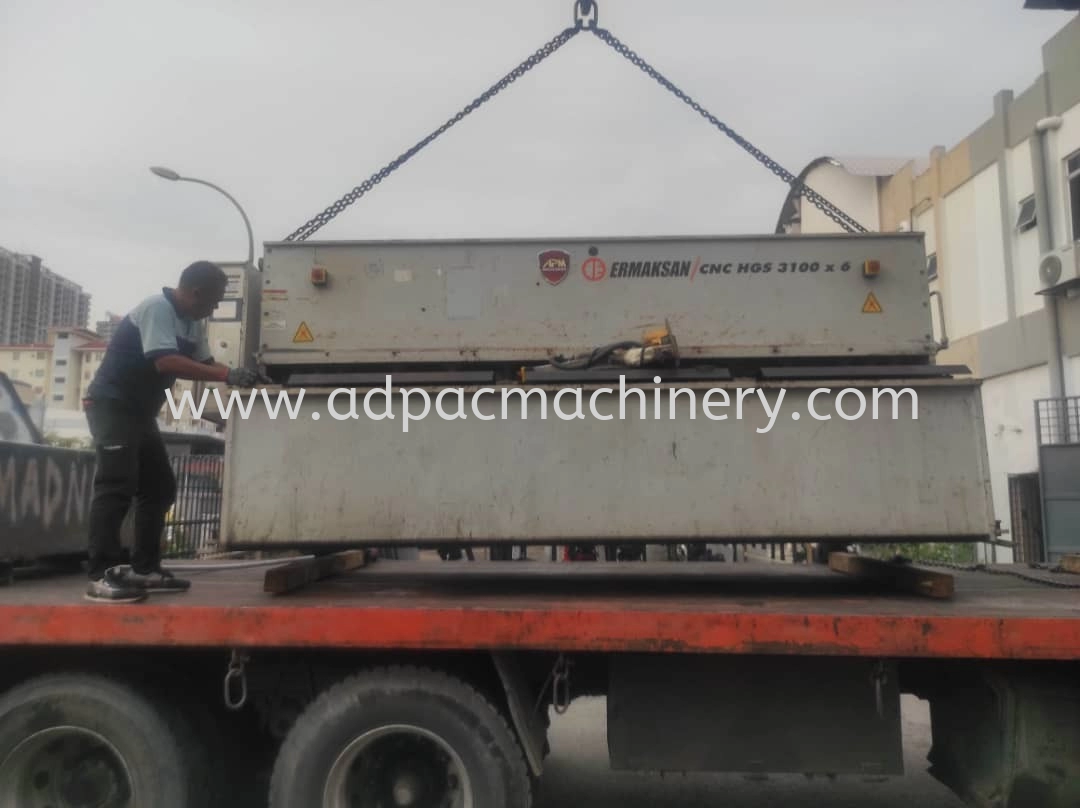 Delivery of Used Hydraulic Shearing Machine / Cutting Machine