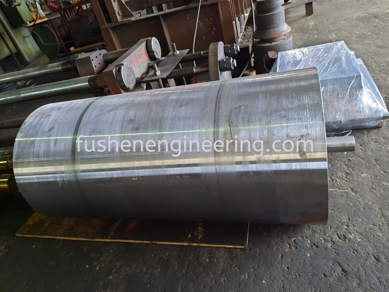 To fabricate Mild Steel Tail Drum Magnet Separator D503 x 1050L c/w power lock.