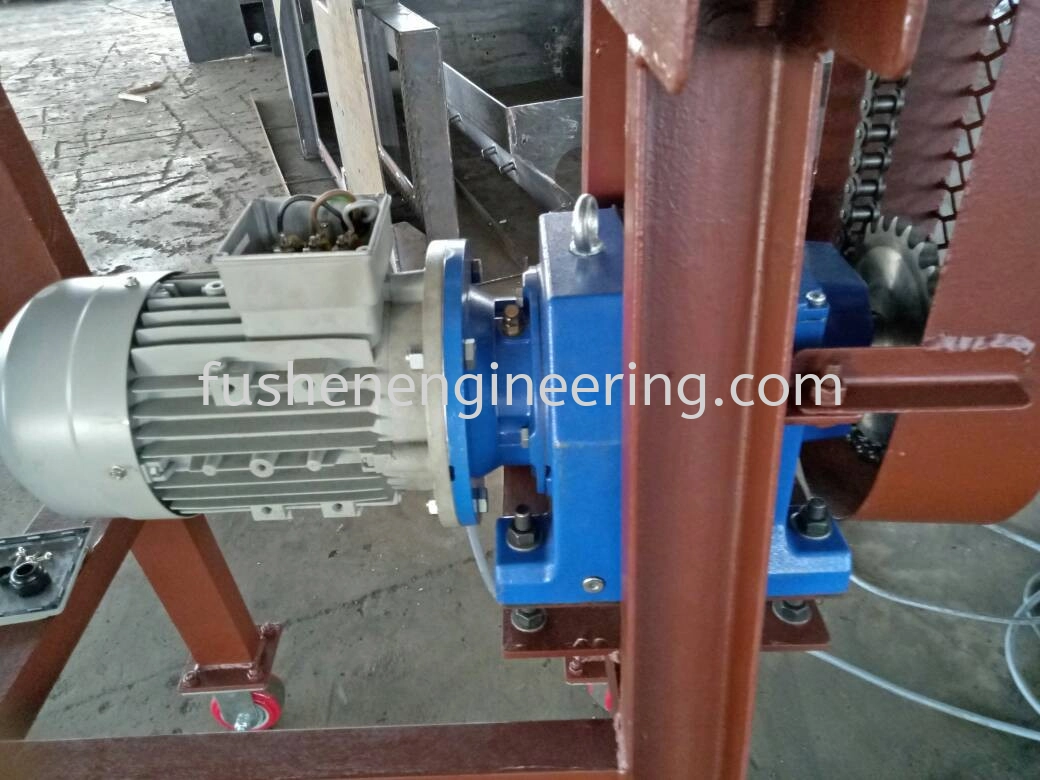 Extruder Screw Convegor cw Hopper Structure