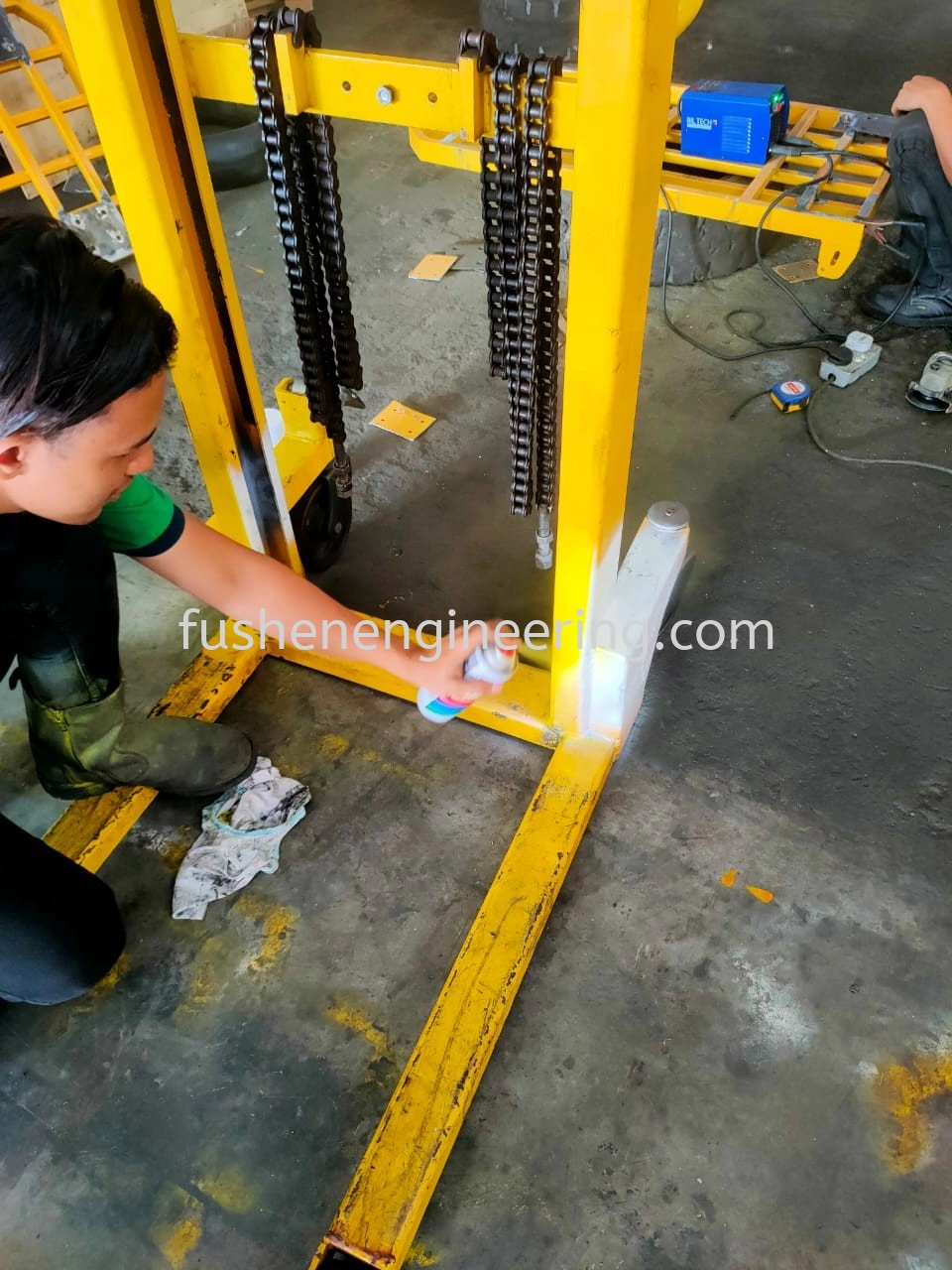 Provide Repairing Services Material Equipment!