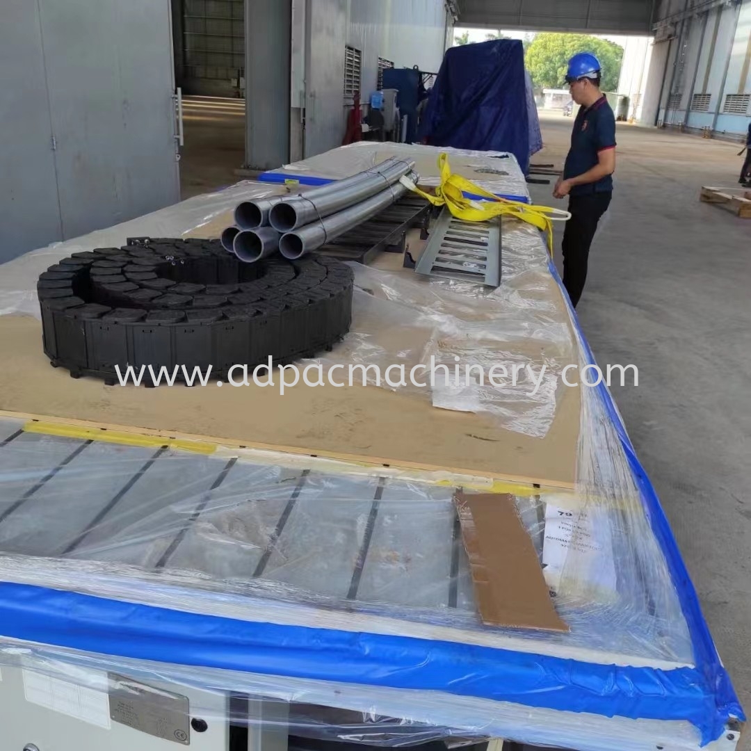 Delivery of AXYZ CNC Router Machine