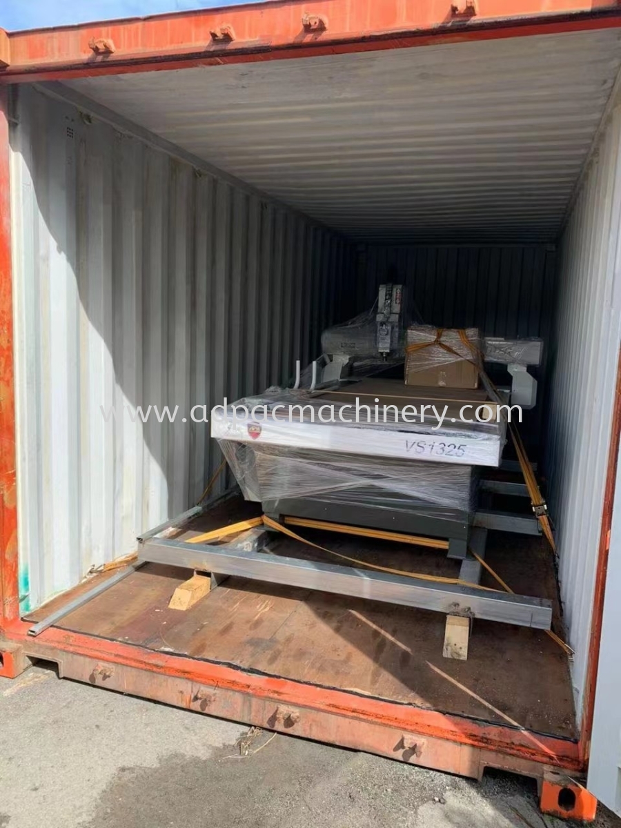 Delivery of APM CNC Router