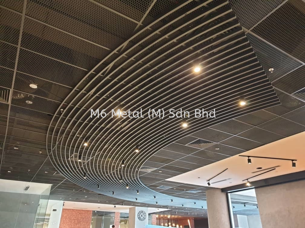 Aluminium Curve Baffle & Expanded Metal Screen Ceiling