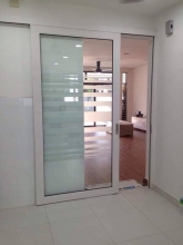 Aluminium Hanging Door