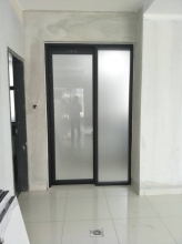 Aluminium Hanging Door