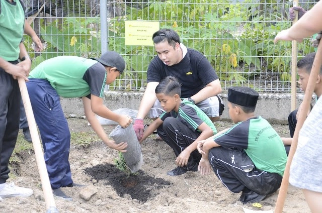 Plant A Tree 21.02.2019 at SK Puchong Perdana