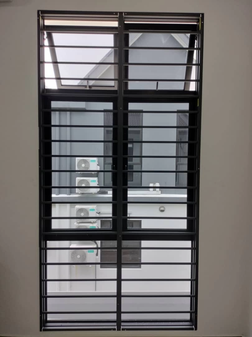 3 Section Aluminium Grille with 0.6mm Stainless Steel Mosquito Wire Mesh Window