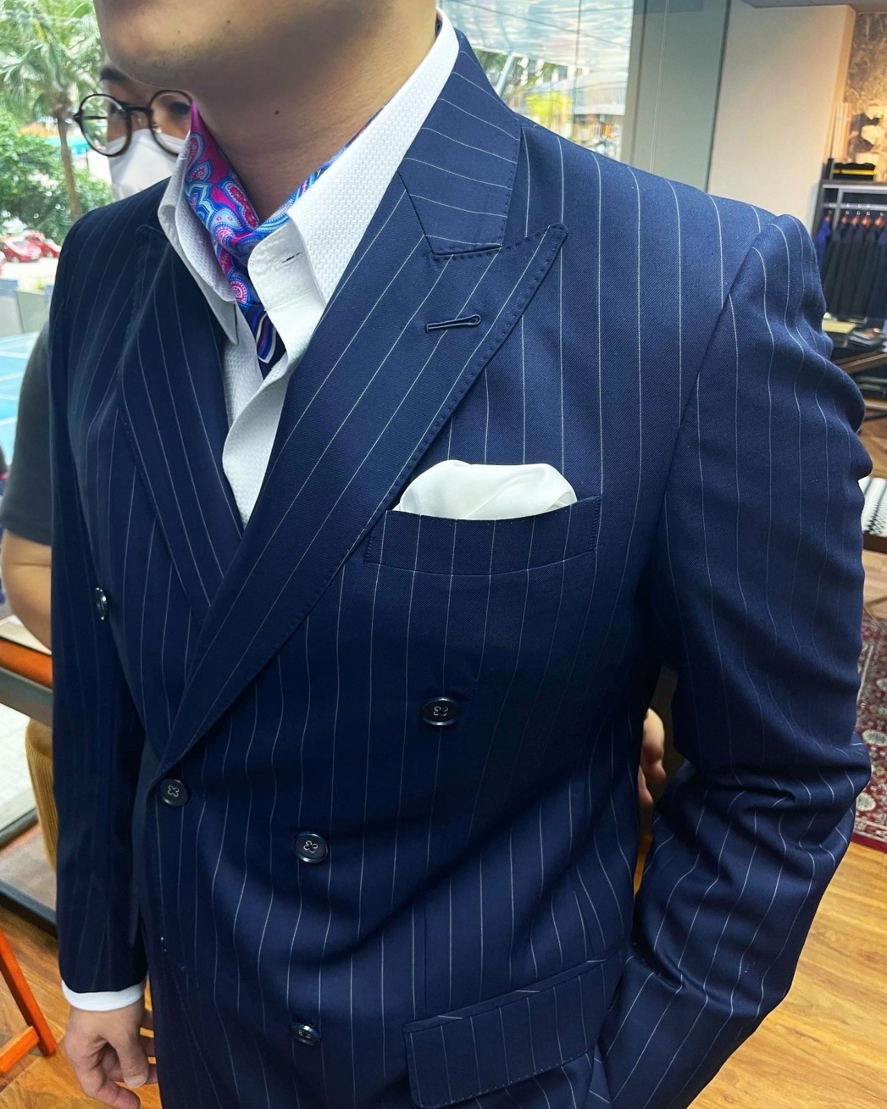 Holland & Sherry Suit