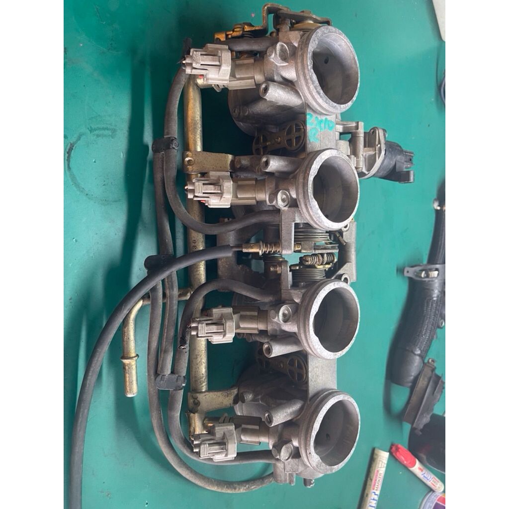 KAWASAKI ZX10 NINJA 1000 THROTTLE BODY 2004-2005