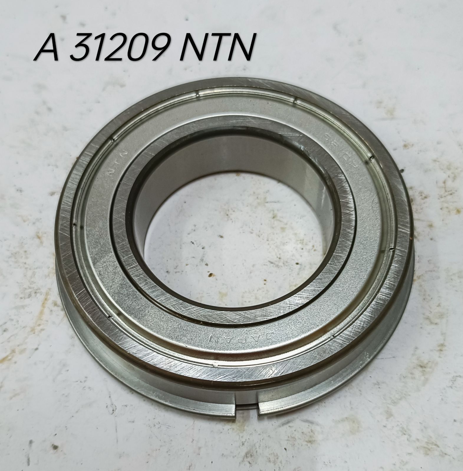 A  31209 / 6210 ZNR  BALL BEARING  (NTN)