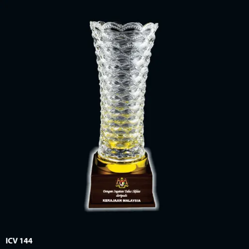 Exclusive Crystal Trophy - ICV 144