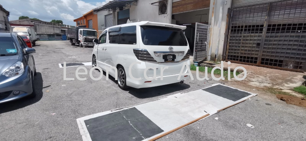 Toyota Vellfire Alphard anh20 OEM 10" fhd 2ram 32gb 8core DSP Wifi GPS USB 360 3D Panaromic DVR Player