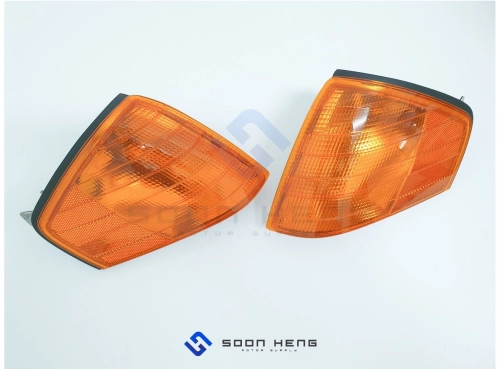 Mercedes-Benz R129 - Front Left & Right Signal Lamp Set (Amber) (BOSCH)