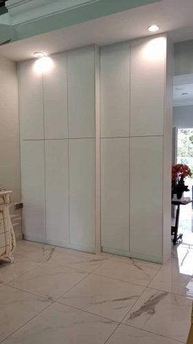 Swing Door Wardrobe