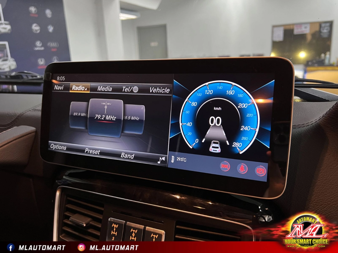 Mercedes Benz G Class W463 Android Monitor