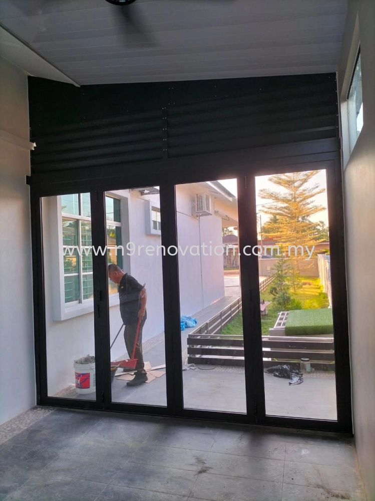 Aluminum Folding Door