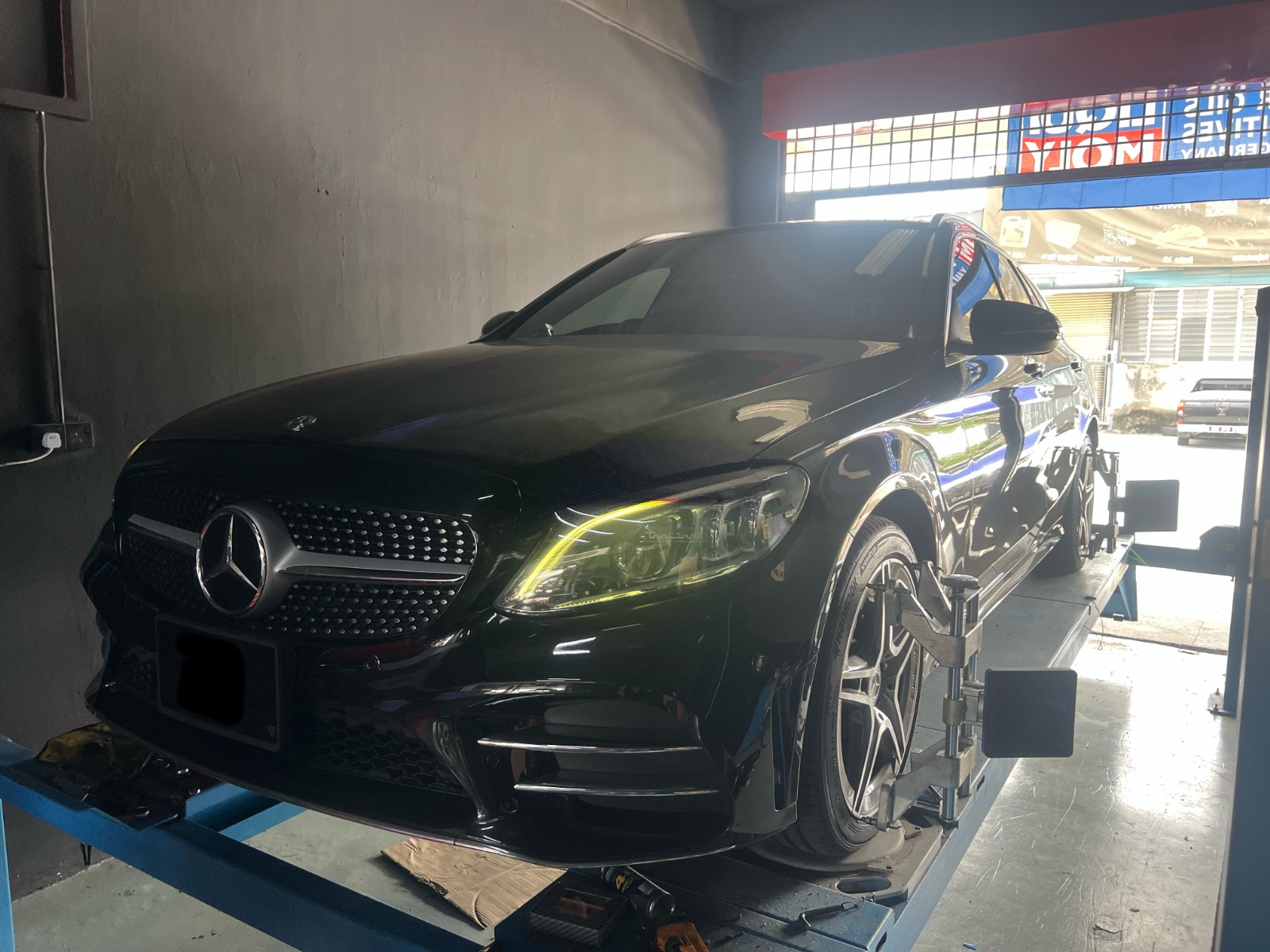 Mercedes-Benz C200 Wagen 3DAlignment（Specialist）