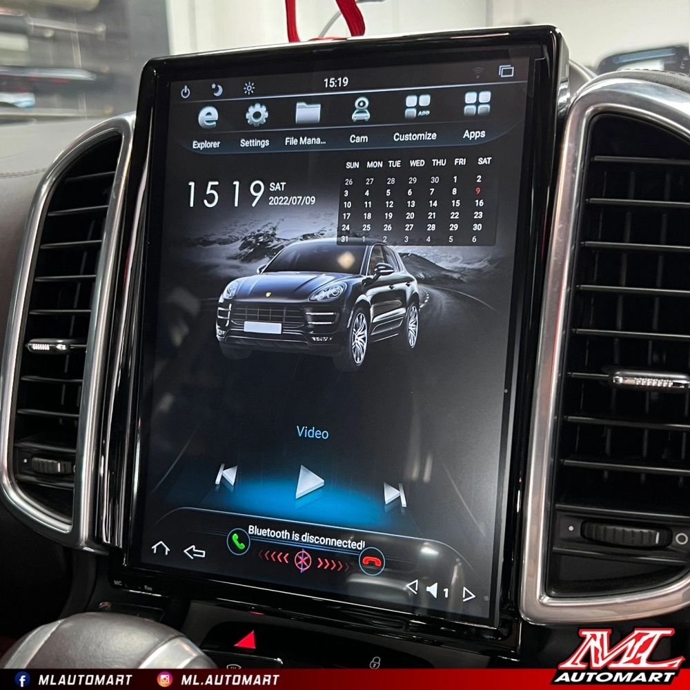 Porsche Cayenne 958 Vertical Style Android Monitor (10.4")