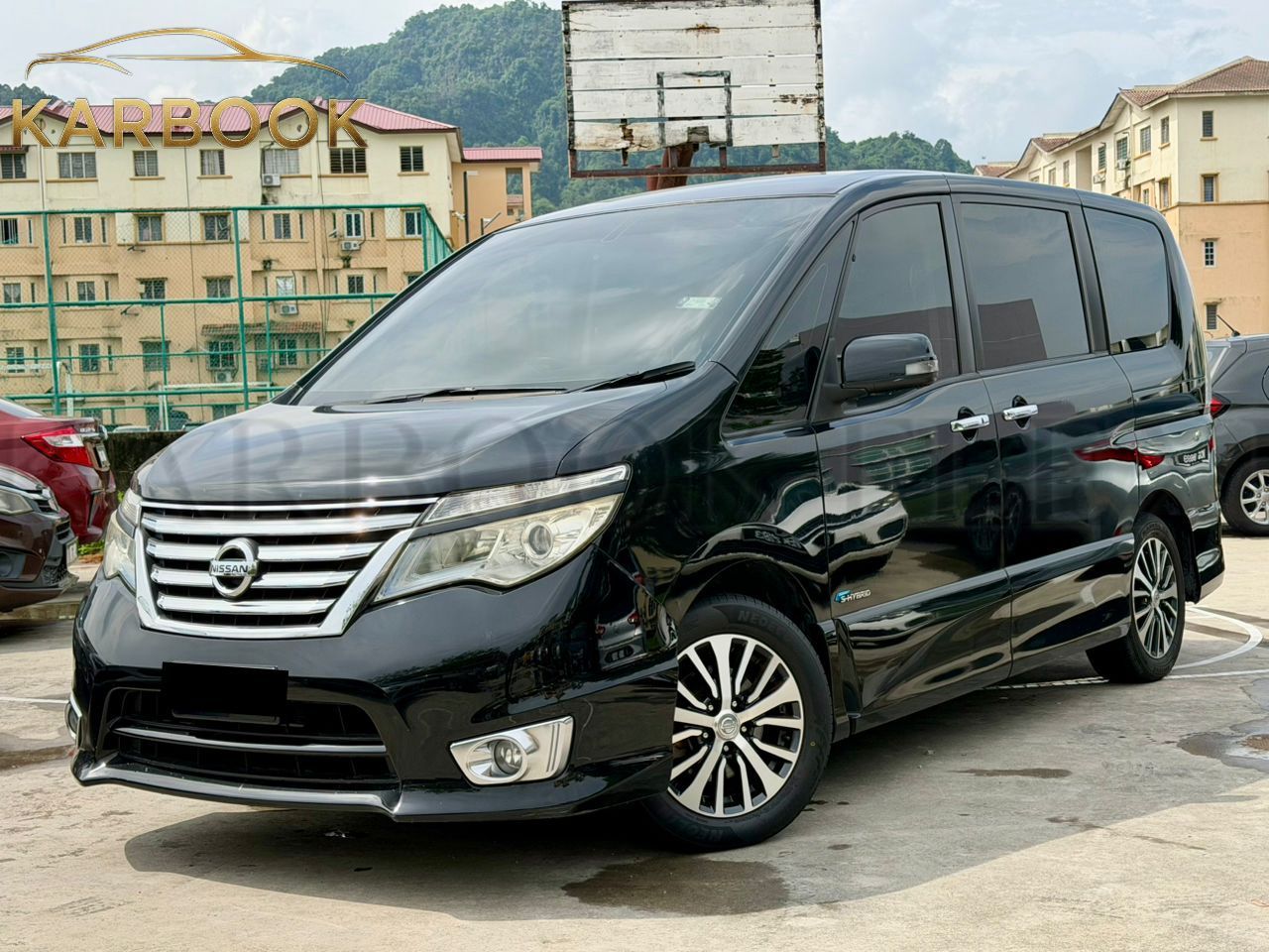 Nissan Serena Hybrid 2017 – Black