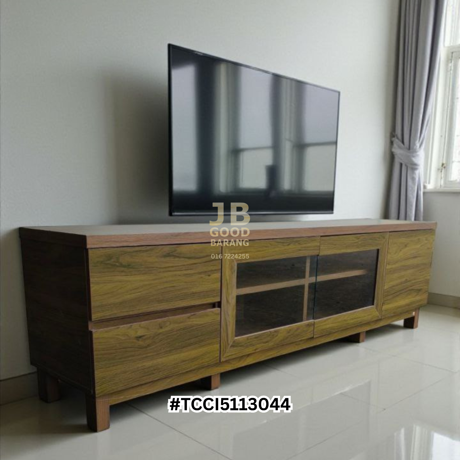[SOLD] Long Wooden TV Bench – Good Quality, Good Condition