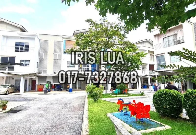 Casa Utama @Townhouse (End Lot) Bank Lelong/Auction
