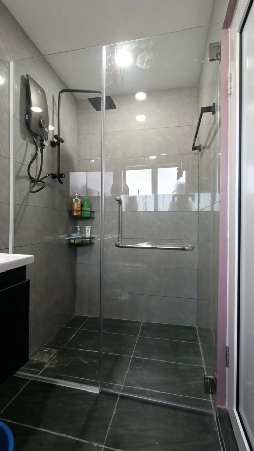Shower Screen at Ampang