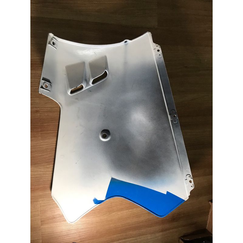 SUZUKI GSXR750 1100 RH bottom cowling 94471-17C0 belly 1988