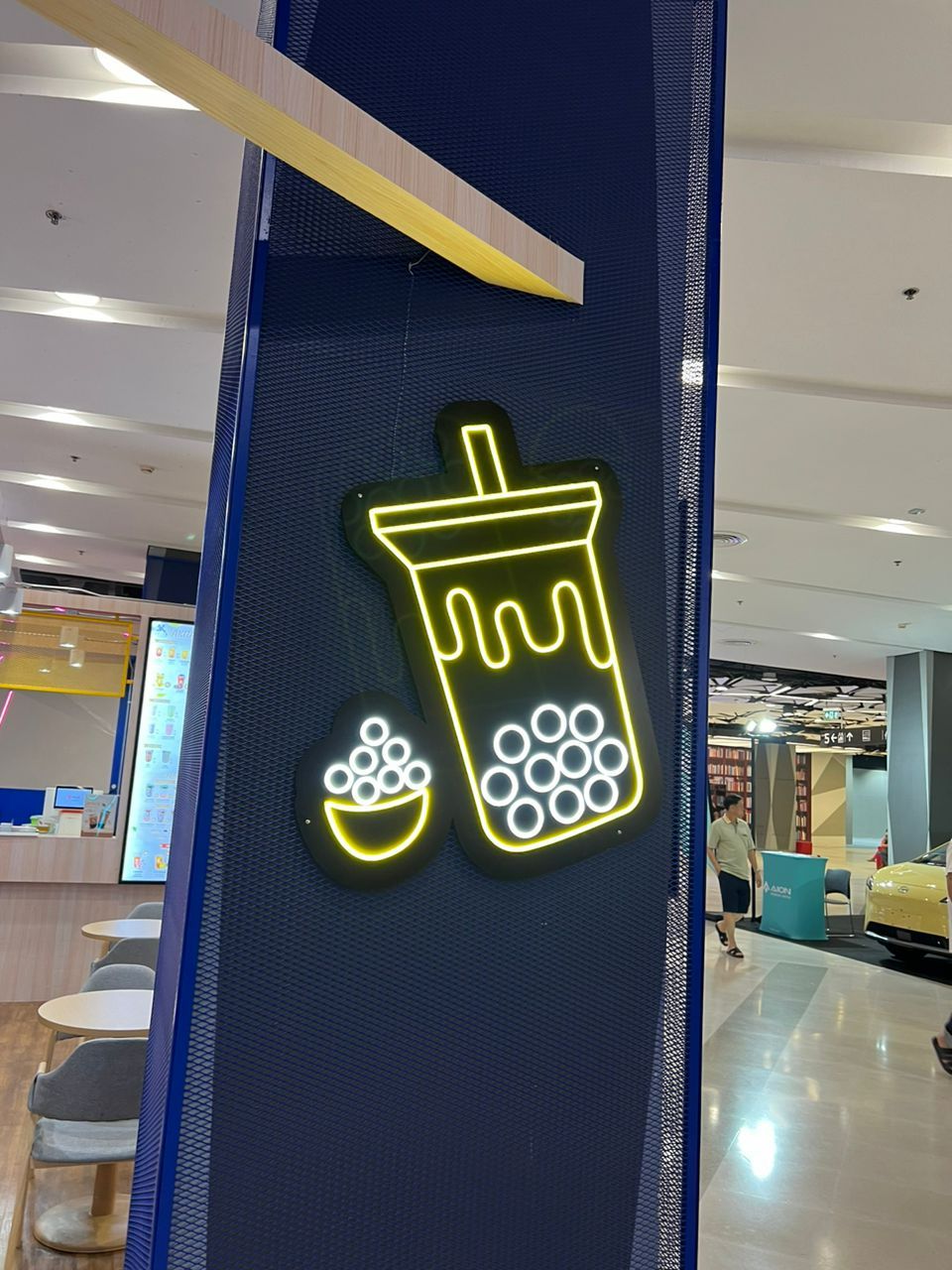 Bubble Tea Neon Sign