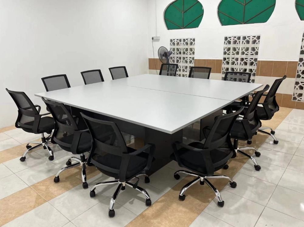 16 Seater Square Office Conference Meeting Table | Low Back Office Meeting Chair | Meja mesyuarat Besar | Office Table Penang | Office Furniture Penang | Kedai Meja Pejabat | Puchong | Melaka | Negeri Sembilan | Kulim | Lunas | Batu Kawan