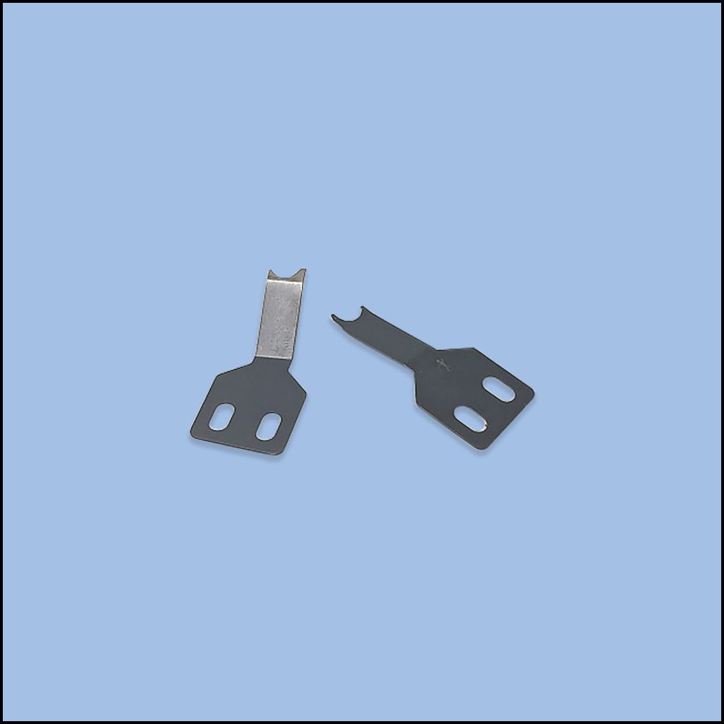 BOBBIN THREAD GUIDE (40227013)