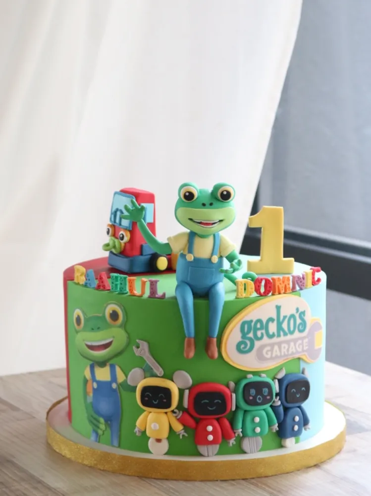 Gecko Garage Frog Cake