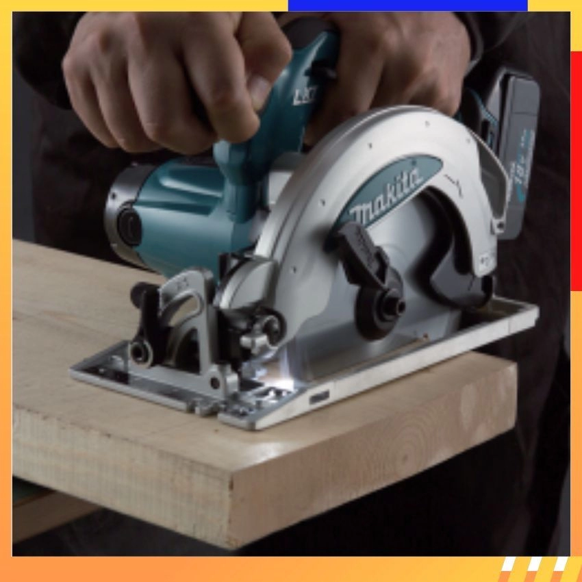 Makita DSS610Z 165 mm (6-1/2") 18V Cordless Circular Saw