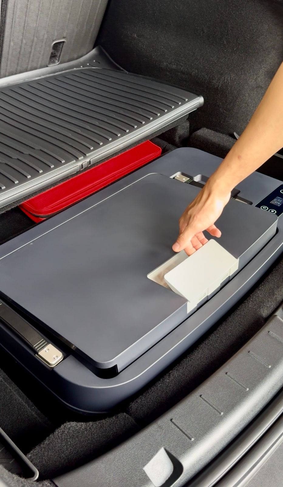 Trunk Refrigerator