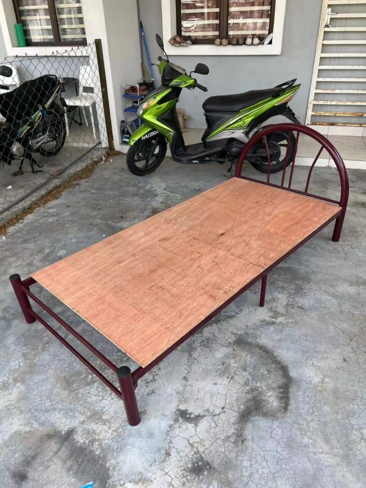 Single Metal Bed Murah | Katil Besi Bujang | High Quality Single Metal Bed | Katil Besi Asrama Rumah Sewa | Penang | KL | Cheras | Kulim | Lunas | Ampang | Muar | Johor Bahru 