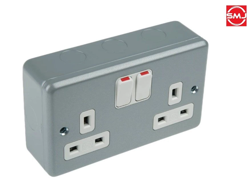 MK K2946ALM 13A 2 Gang DP Metalclad Switch Socket Outlet (SIRIM Approved)