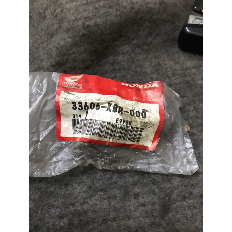 HONDA XR200 REAR SIGNAL LIGHT RUBBER STAY RIGHT 33606-KBR-000