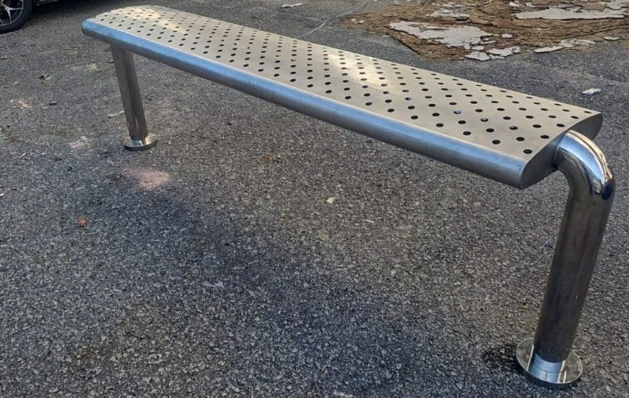Benches 02