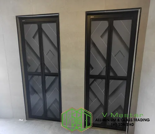 BI-FOLD DOOR 