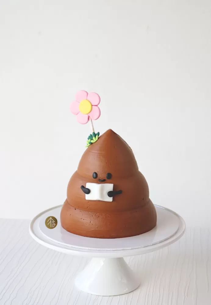 Flower on Poop Cake