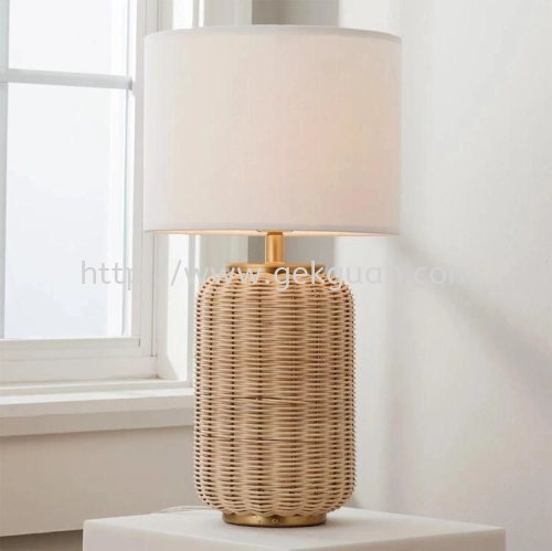 STA 012 - RATTAN TABLE LAMP