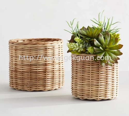 RAT 013 - RATTAN PLANTER