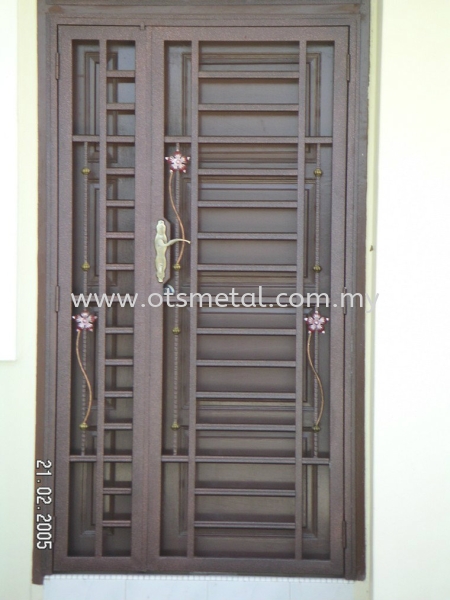 MD001 Metal Door (Grill) Johor Bahru (JB) Design, Supplier, Supply | OTS Metal Works