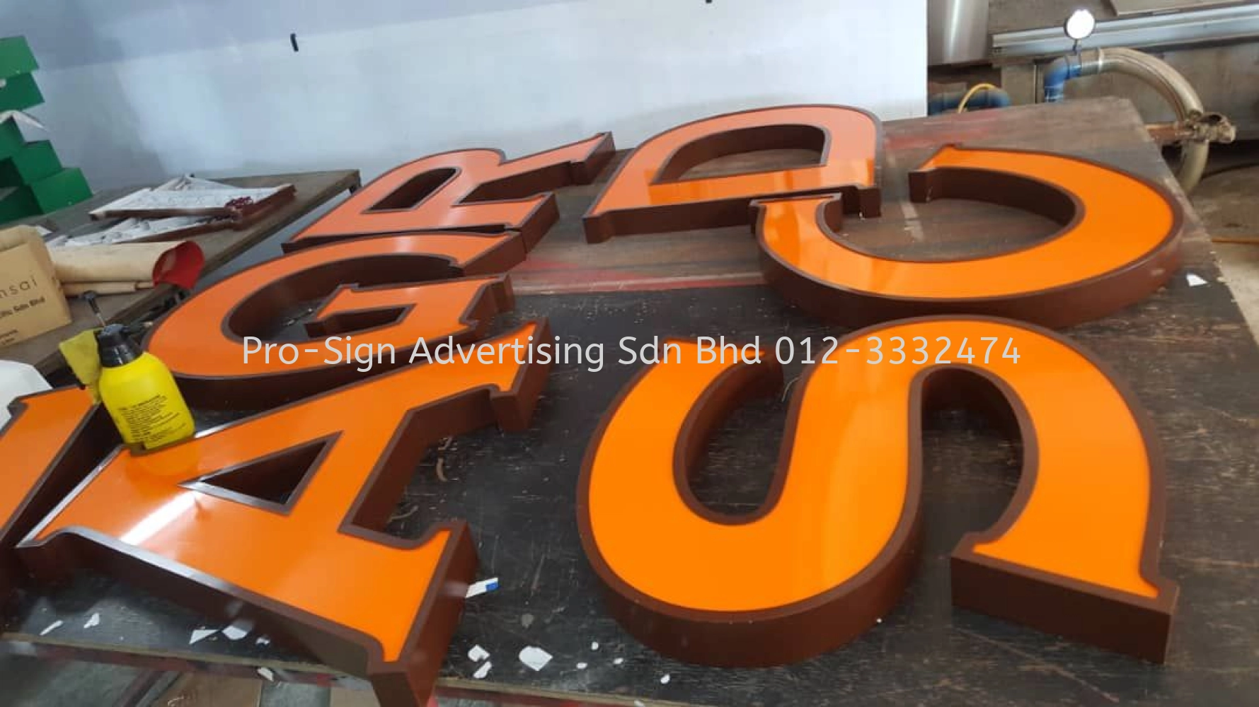 BUILDING FRONT LIT SIGNAGE (NADICERGAS BERHAD, PJ, 2019)